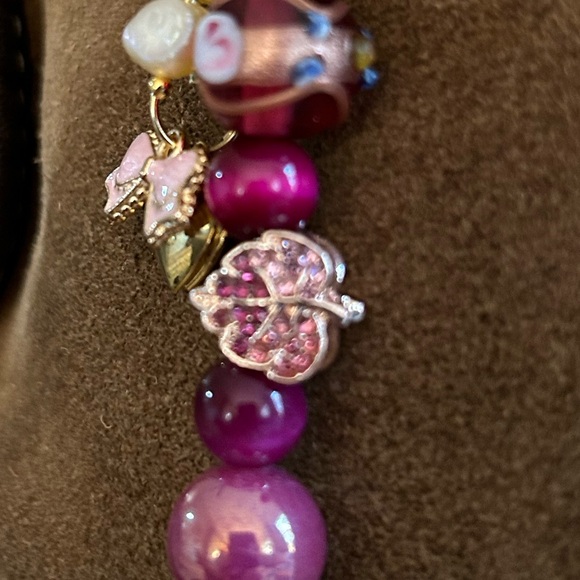 Bag Charm Keychain - Picture 4 of 10